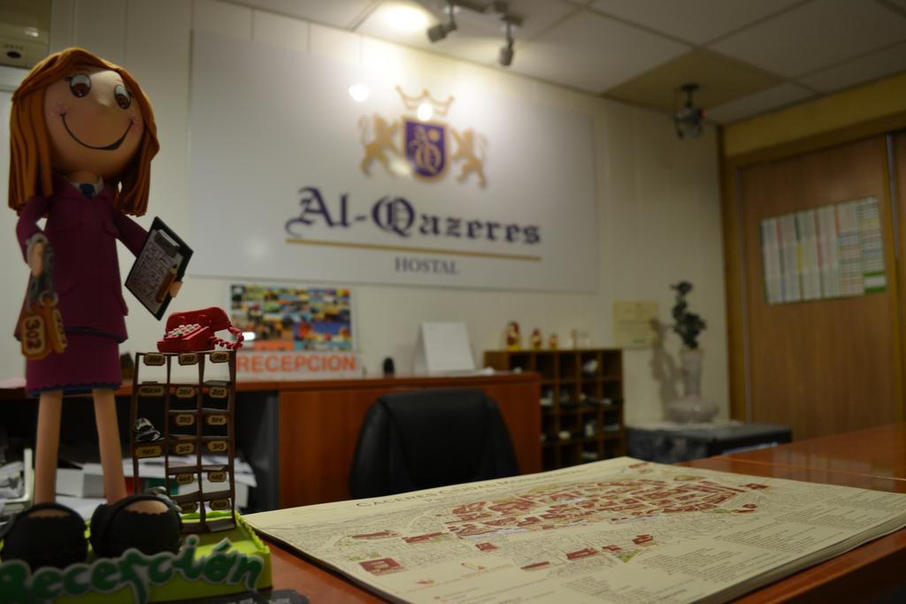 Hostal Al-Qazeres Caces Pokój zdjęcie